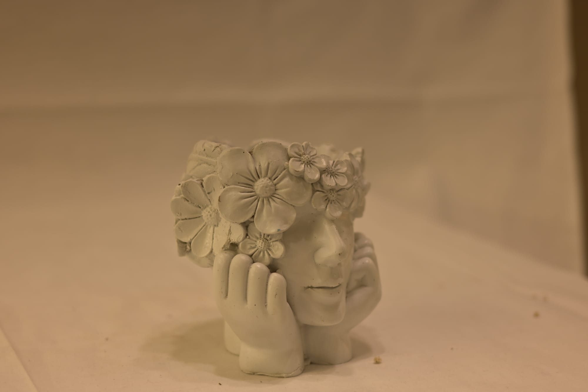 Flora Muse Face Planter